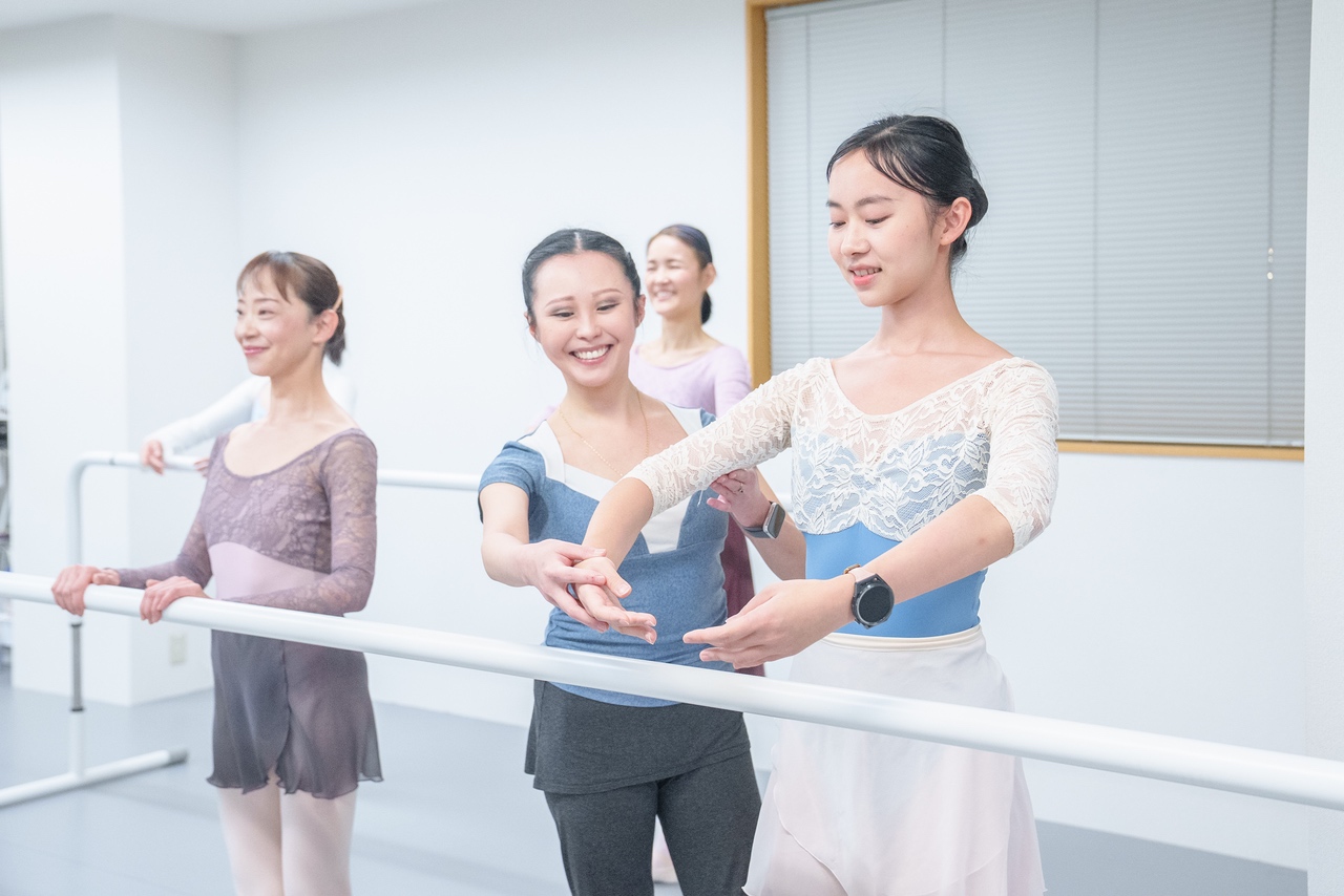 大人バレエアカデミー&trade;のクラスと体験レッスン