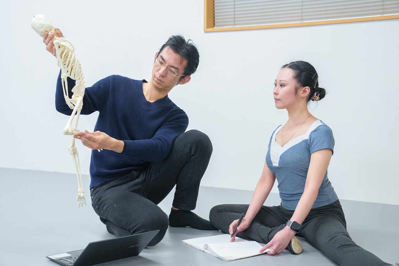解剖学を踏まえたバレエレッスン